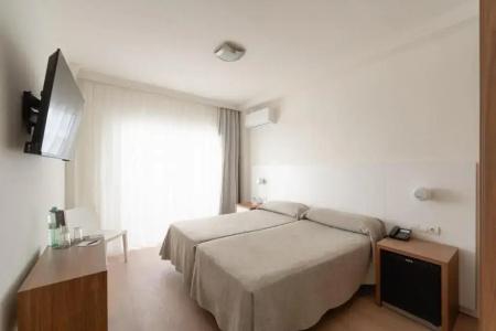 Rh Riviera - Adults Only - 23