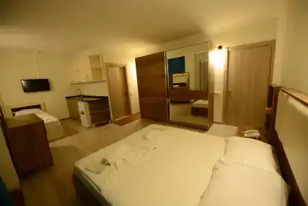 Aristocrat Batumi - 6