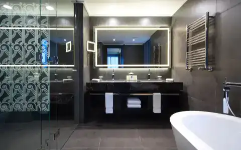 DoubleTree by Hilton Минск - 66