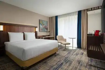 Courtyard by Marriott - 23