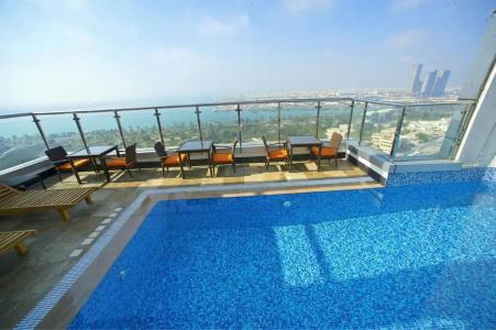 Ramada Abu Dhabi Corniche - 8