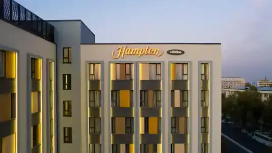 Hampton By Hilton Tashkent - 42