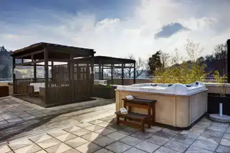 Aleksander Medical & Spa - 9