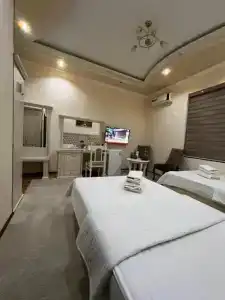 Amina - 7