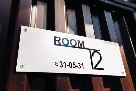 Room12 - 1