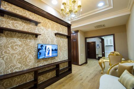 Royal Residence - 249