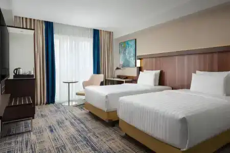 Courtyard by Marriott - 13