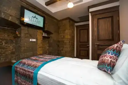 Maajid & Restaurant - 19