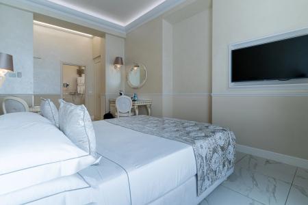 The Moon Boutique & Spa - 43