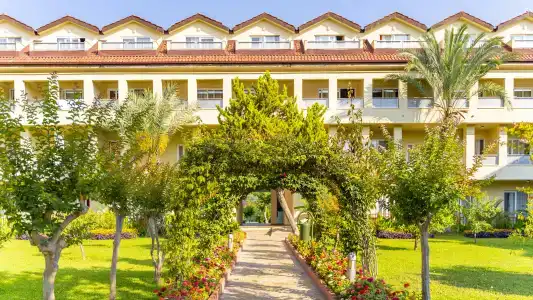 Queen's Park Le Jardin - 19