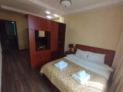 Aeetes Palace - 32