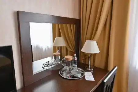 Урал Тау - 102