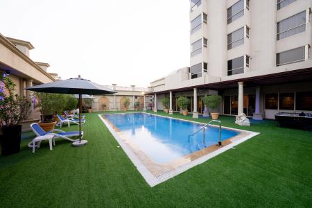 Chelsea Plaza - 42
