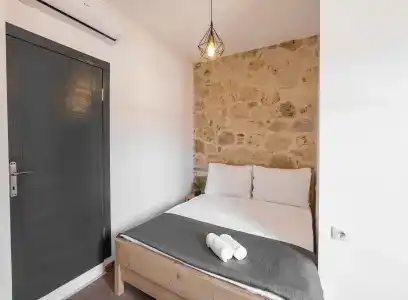 Solo Boutique - 34
