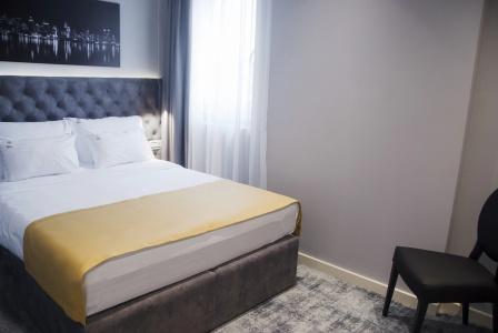 H41 Luxury Suites - 31
