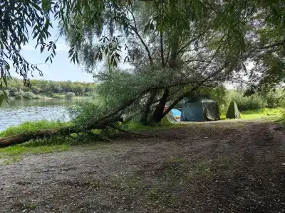 Кочевник у реки - 0