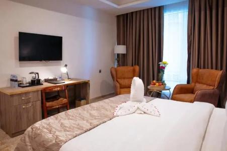 Al Mansour Plaza - 14