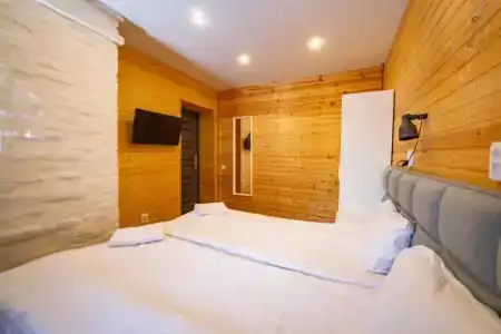 45-й причал - 111