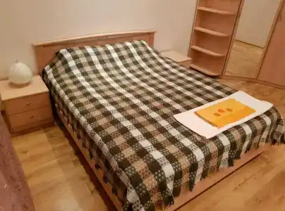 на Челюскинцев 7 - 25