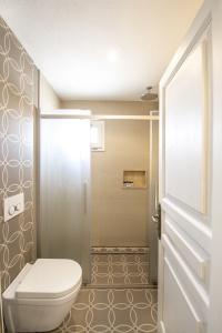 Monat Otel - 30