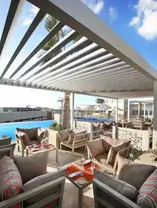 Grand Cosmopolitan - 17