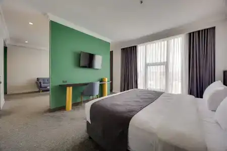 Pine Astoria - 41