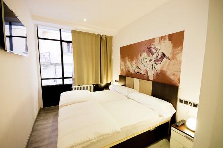 Free Hostels - 55