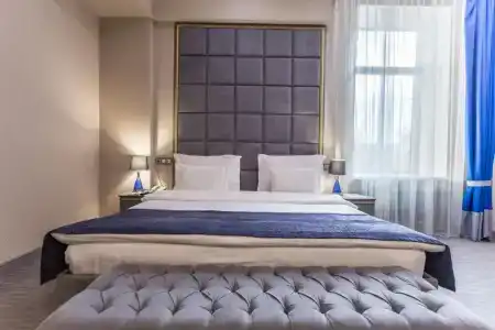 Grand Sapphire - 10