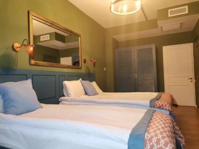 Raimond Palace - 14