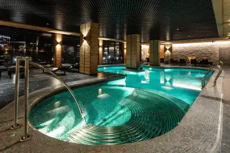FLORA бутик-отель&spa - 2