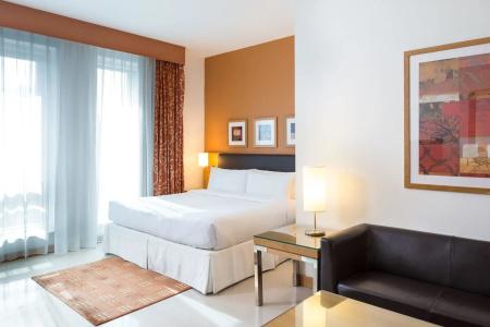 Four Points by Sheraton Downtown Dubai - 31