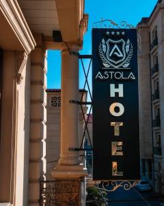 Astola - 8