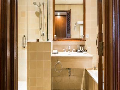 Chatrium Royal Lake Yangon - 162