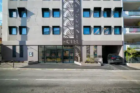 Best Western Hôtel Journel Saint-Laurent-du-Var - Nice Aéroport - 10