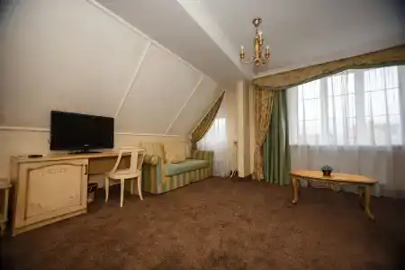 Логер Хаус - 15