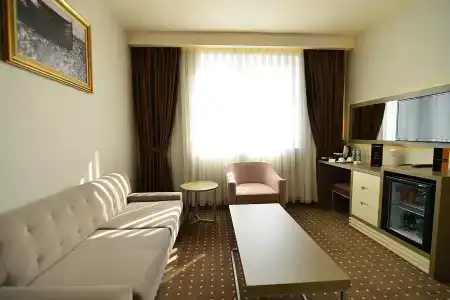 Star Royal - 44