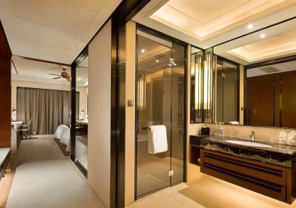 Crowne Plaza Sanya City Center, An Ihg - 98