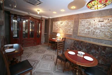 West Inn - 28