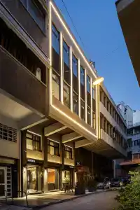 Magenta Luxury Suites - 12