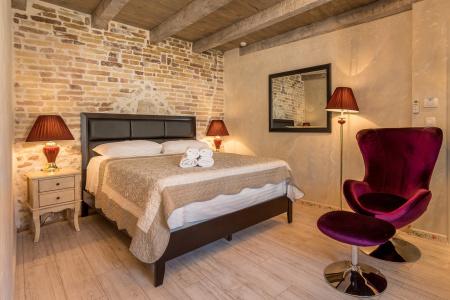 Heritage Palace Varos - Mag Quaint & Elegant Boutiques - 93