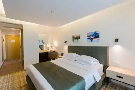 Best Western Premier Batumi - 15