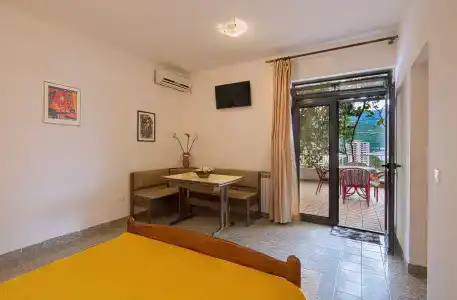Guest House Madra - 93