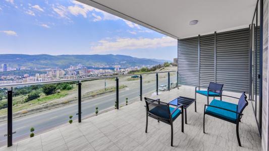 Lisi Hills - 173
