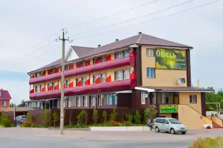 на Набережной - 22