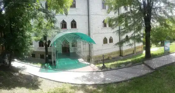 Галерея Палас - 1