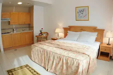 Uptown  Abu Dhabi - 26