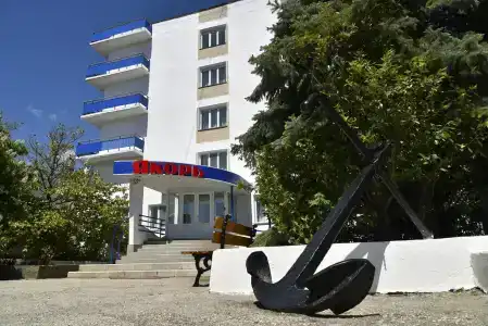 Якорь - 1