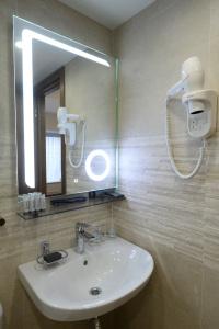 ApartMezhdunarodnaya - 12