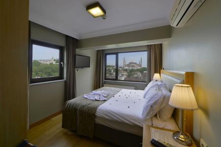 Agora Life - 42