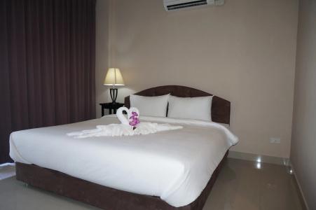 Kata Beachwalk and Bungalows - 22
